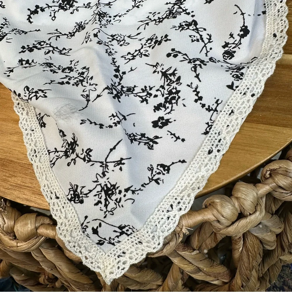 Nwt Free people‎ white  Black and White Headband scarf